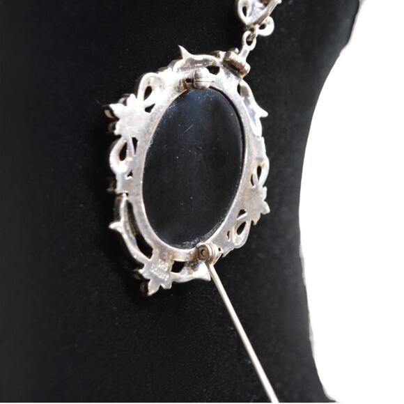 Vintage Carved Cameo Stauer Necklace Silver Ornate Frame Regencycore Coquette - Picture 4 of 11